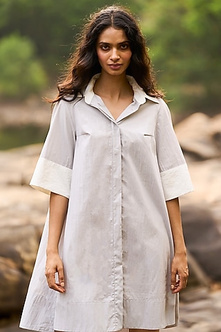 Grey & White Cotton Color-Blocked Printed Shirt Dress by Dash and Dot