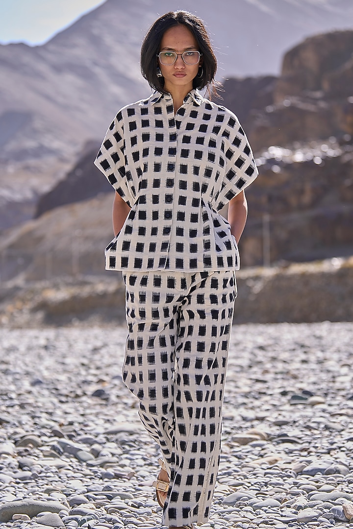 Multi-Colored Organic Cotton Checkered Printed Straight Pants by Dash and Dot at Pernia's Pop Up Shop