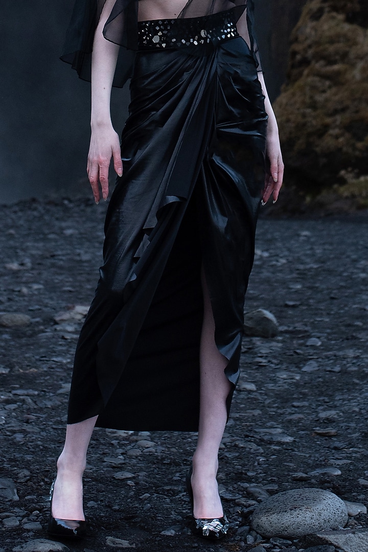 Black Organza Embroidered Cape With Bralette by SEEMA GUJRAL X DASH AND DOT at Pernia's Pop Up Shop