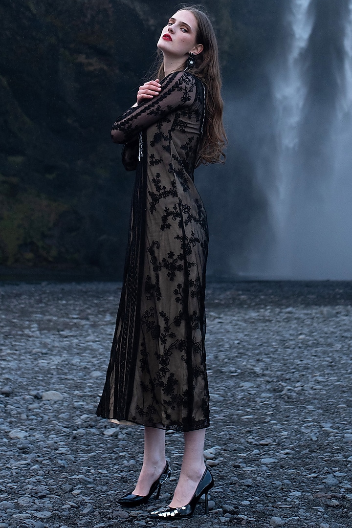 Black Soft Tulle Embroidered Gown by SEEMA GUJRAL X DASH AND DOT at Pernia's Pop Up Shop
