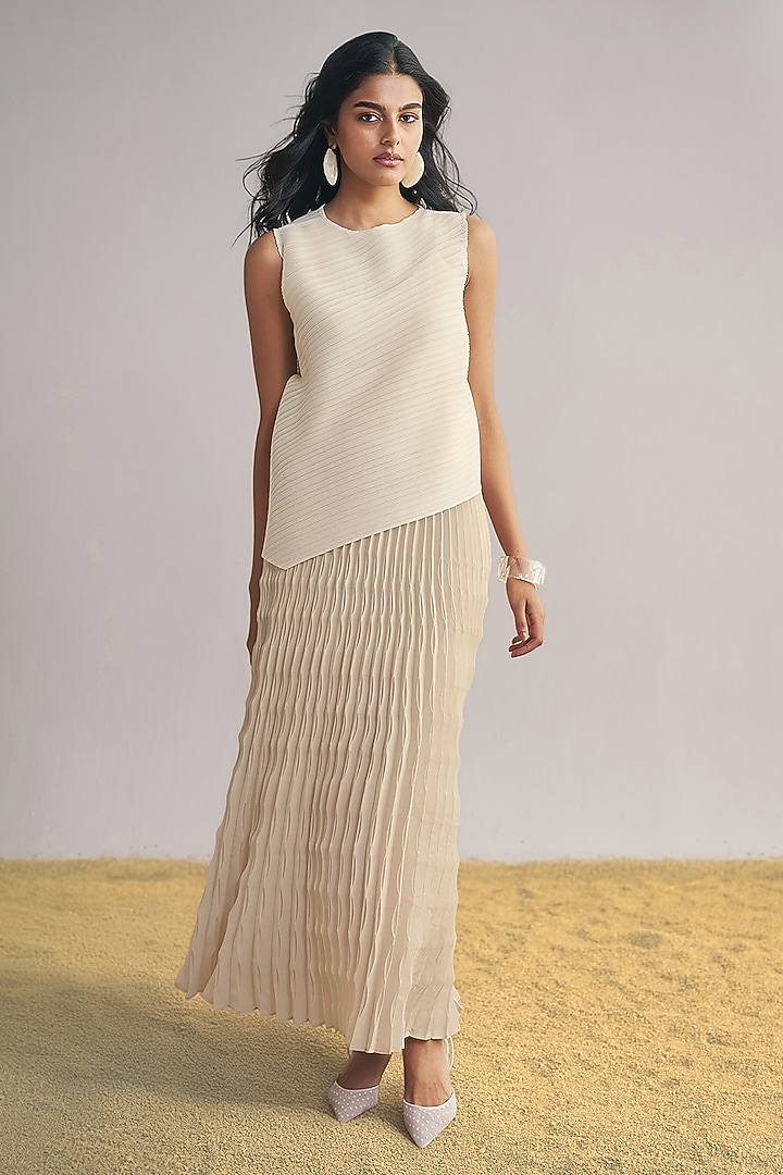 White Recycled Polyester Asymmetric Top by Dash and Dot at Pernia's Pop Up Shop