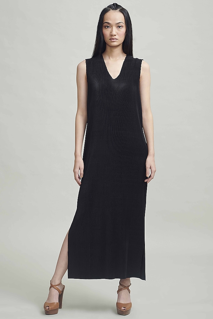 Black Polyester Pleated Maxi Dress by Dash and Dot