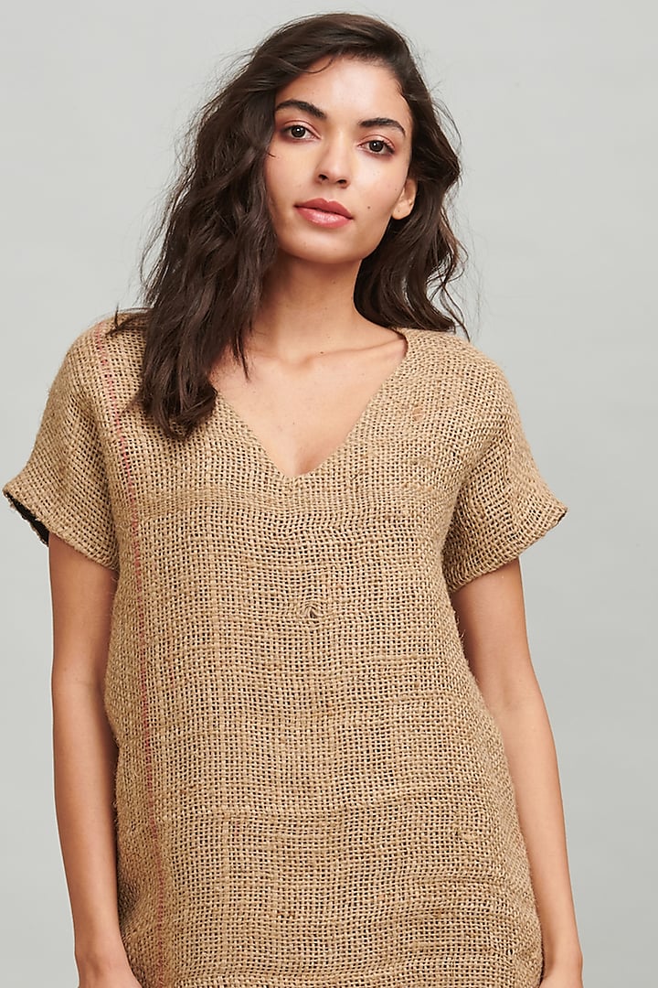 Natural Colored Jute Dress Design by Dash and Dot at Pernia's Pop Up Shop 2026 Natural Colored Jute Dress Design by Dash and Dot at Pernia's Pop Up Shop 2026