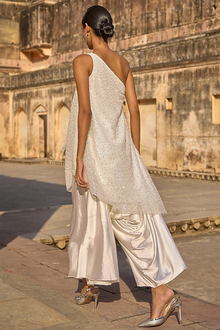 Ivory Polyester Pearl & Sequins Embroidered Tunic Set by Dash and Dot at Pernia's Pop Up Shop
