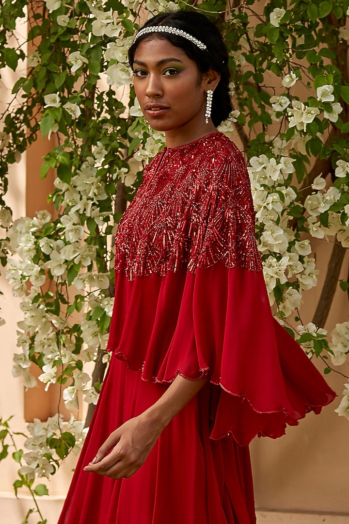 Cadmium Red Hand Embroidered Cape Set by DANIA SIDDIQUI at Pernia's Pop Up Shop