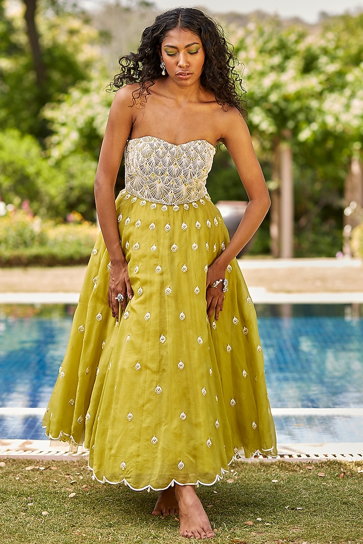 Aurora Yellow Hand Embroidered Gown by DANIA SIDDIQUI
