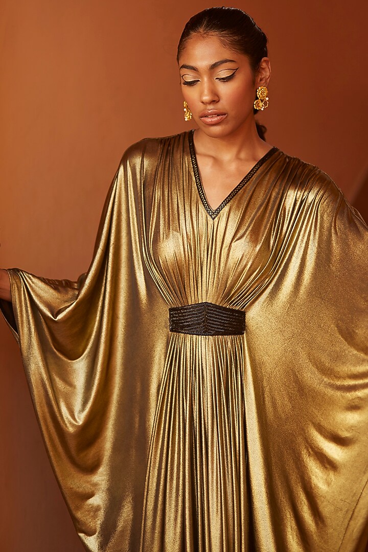 Gold Hand Embellished Kaftan by DANIA SIDDIQUI at Pernia's Pop Up Shop