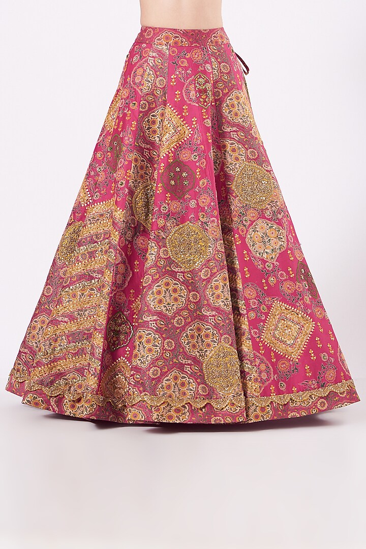 Magenta Silk Chanderi Bridal Lehenga Set by Debyani at Pernia's Pop Up Shop
