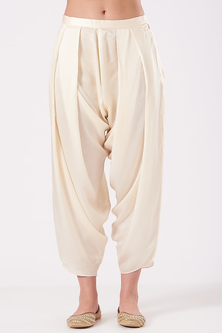 Magenta Printed Cape Set by Debyani at Pernia's Pop Up Shop