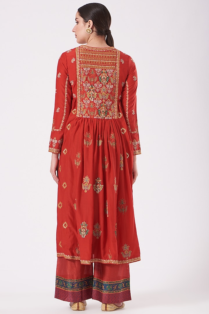 Red Printed Kurta Set by Debyani at Pernia's Pop Up Shop