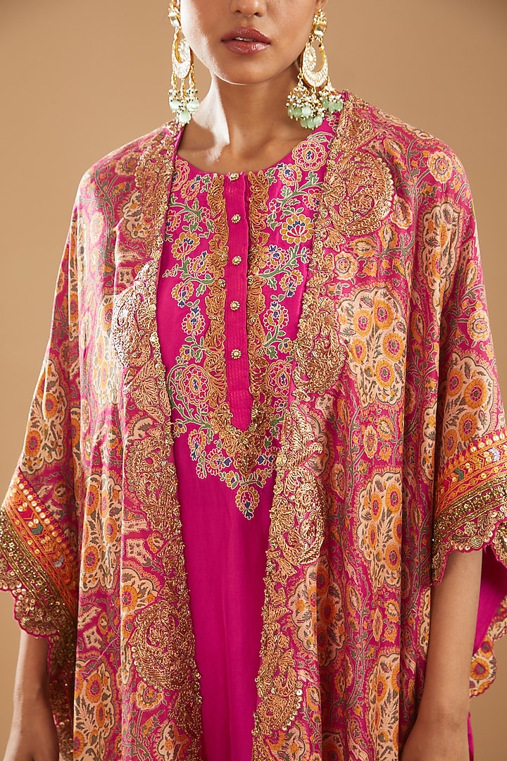 Pink Chanderi Printed Cape Set by Debyani at Pernia's Pop Up Shop