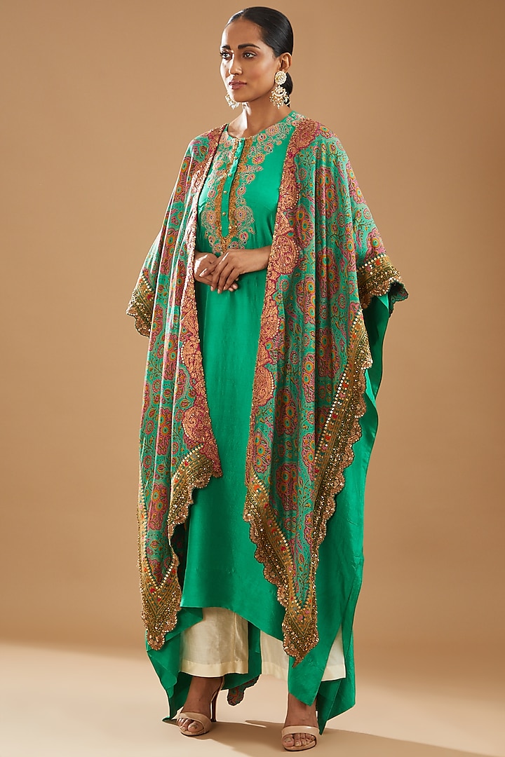 Green Chanderi Printed Cape Set by Debyani at Pernia's Pop Up Shop