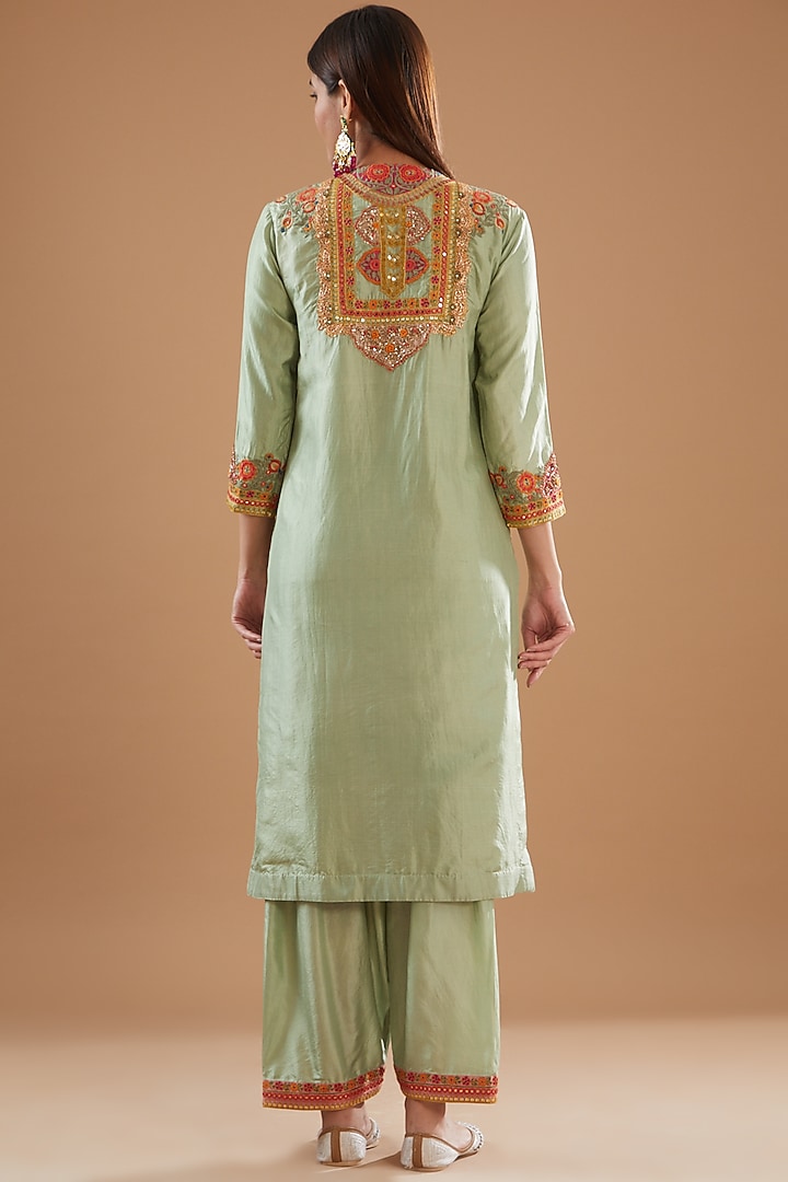 Green Chanderi Kurta Set by Debyani at Pernia's Pop Up Shop