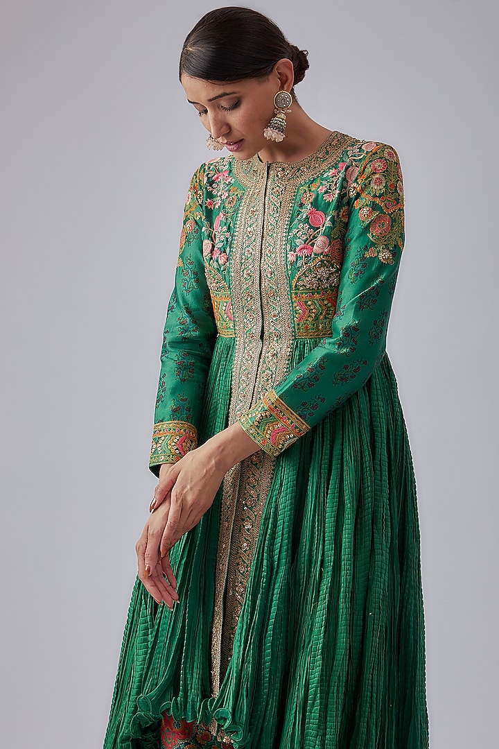 Emerald Green Chanderi & Organza Crushed Wedding Anarkali Set by Debyani at Pernia's Pop Up Shop