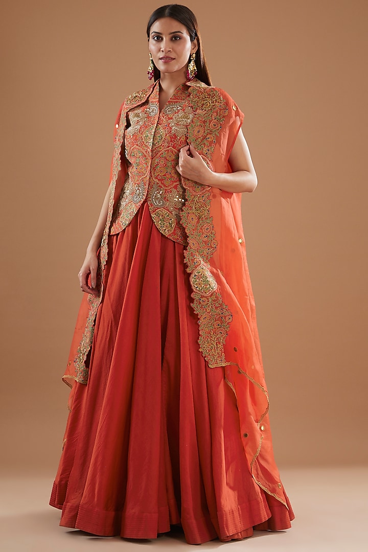 Red Chanderi Embroidered Cape Set by Debyani