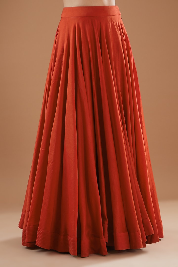 Red Chanderi Embroidered Cape Set by Debyani at Pernia's Pop Up Shop