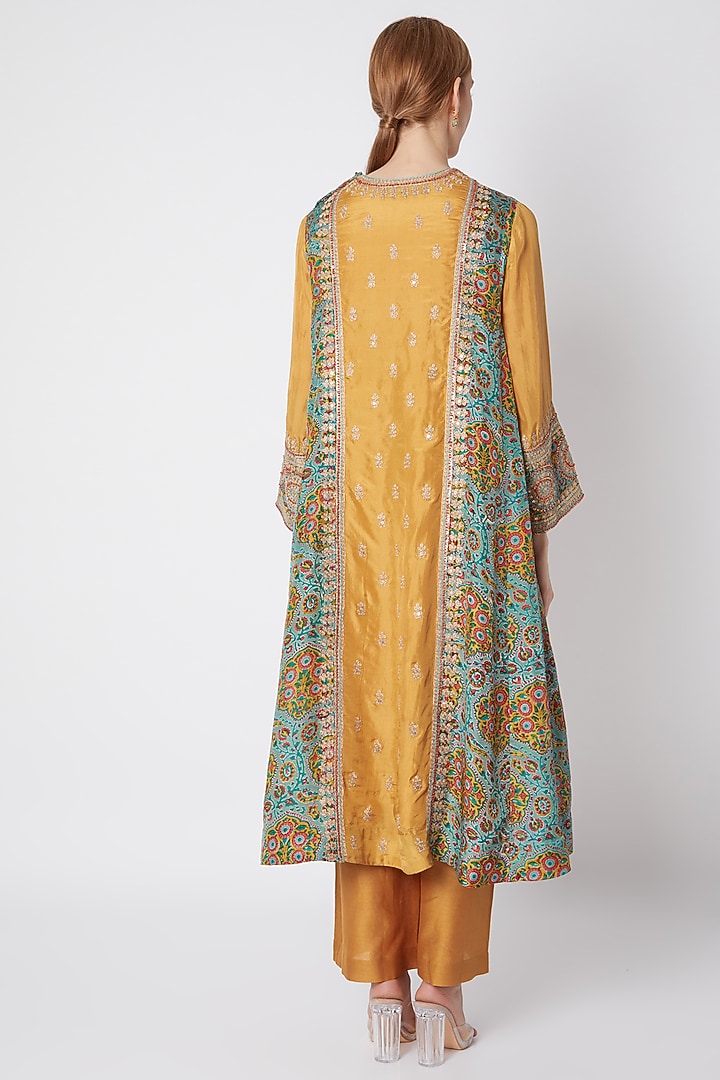 Mustard Zardosi Embroidered Kurta Set by Debyani at Pernia's Pop Up Shop