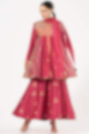 Red Silk Chanderi Kurta Set by Debyani at Pernia's Pop Up Shop