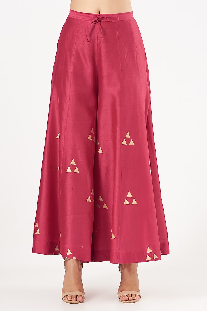 Red Silk Chanderi Kurta Set by Debyani at Pernia's Pop Up Shop