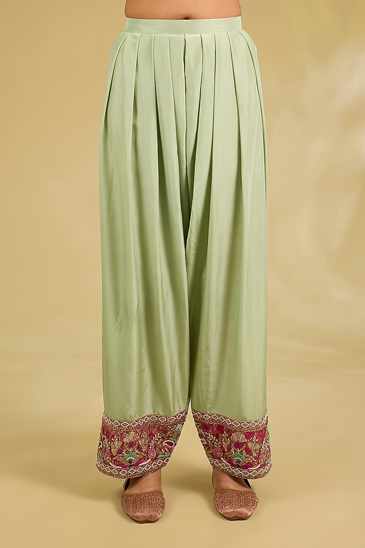 Pista Green Silk Embroidered Kurta Set by Debyani at Pernia's Pop Up Shop