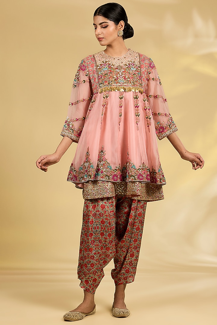 Blush Pink Silk Hand & Machine Embroidered Short Kurta Set by Debyani at Pernia's Pop Up Shop