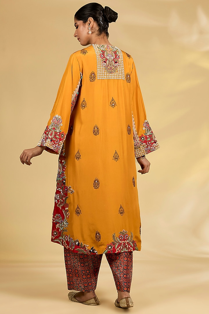 Burnt Orange Silk Hand & Machine Embroidered Kurta Set by Debyani at Pernia's Pop Up Shop
