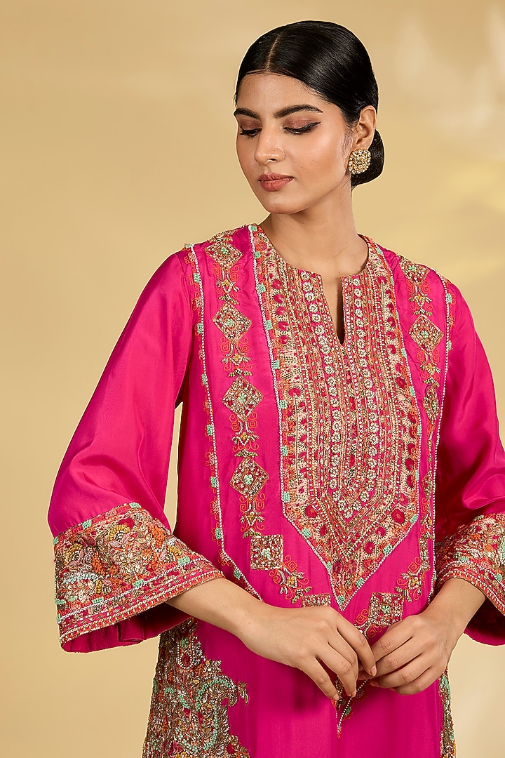 Pink Silk Hand & Machine Embroidered Kurta Set by Debyani at Pernia's Pop Up Shop