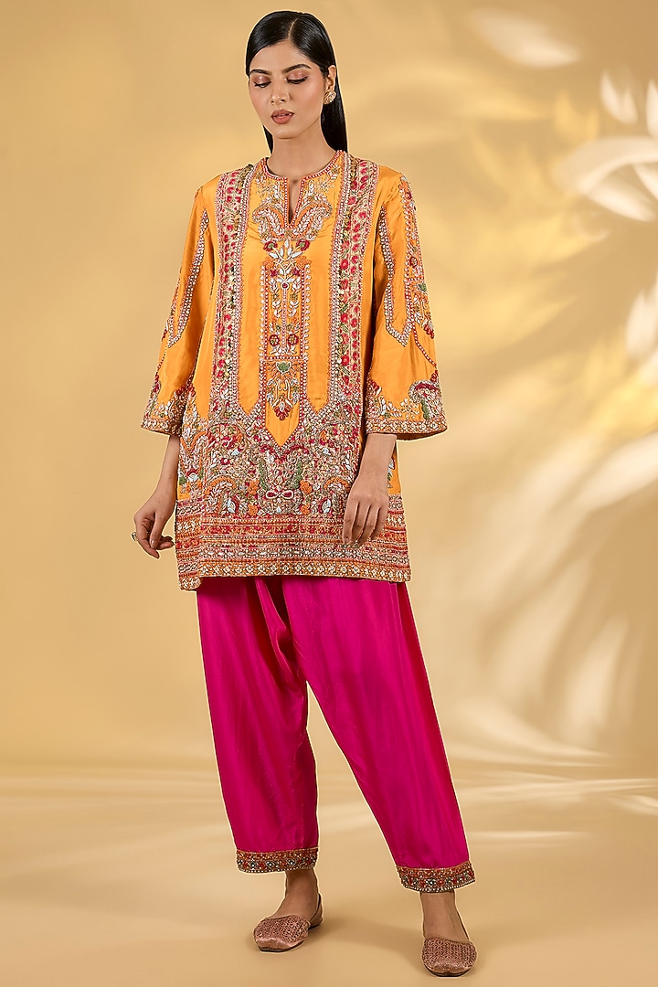 Orange Silk Hand & Machine Embroidered Kurta Set by Debyani at Pernia's Pop Up Shop