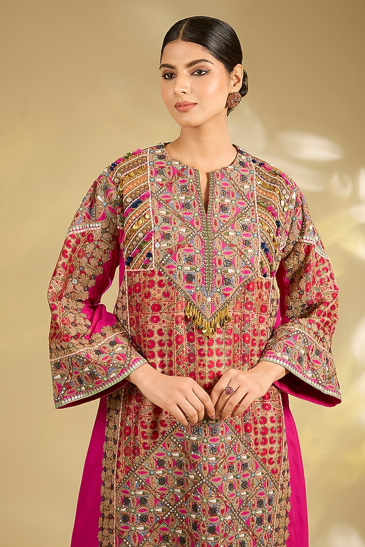 New Pink Silk Printed & Embroidered Choga Kurta Set by Debyani at Pernia's Pop Up Shop