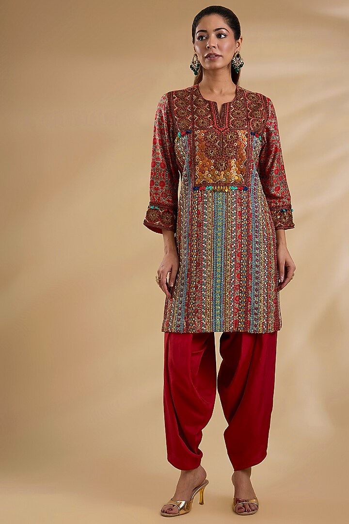 Multi-Colored Silk Chanderi Embroidered Kurta Set by Debyani at Pernia's Pop Up Shop