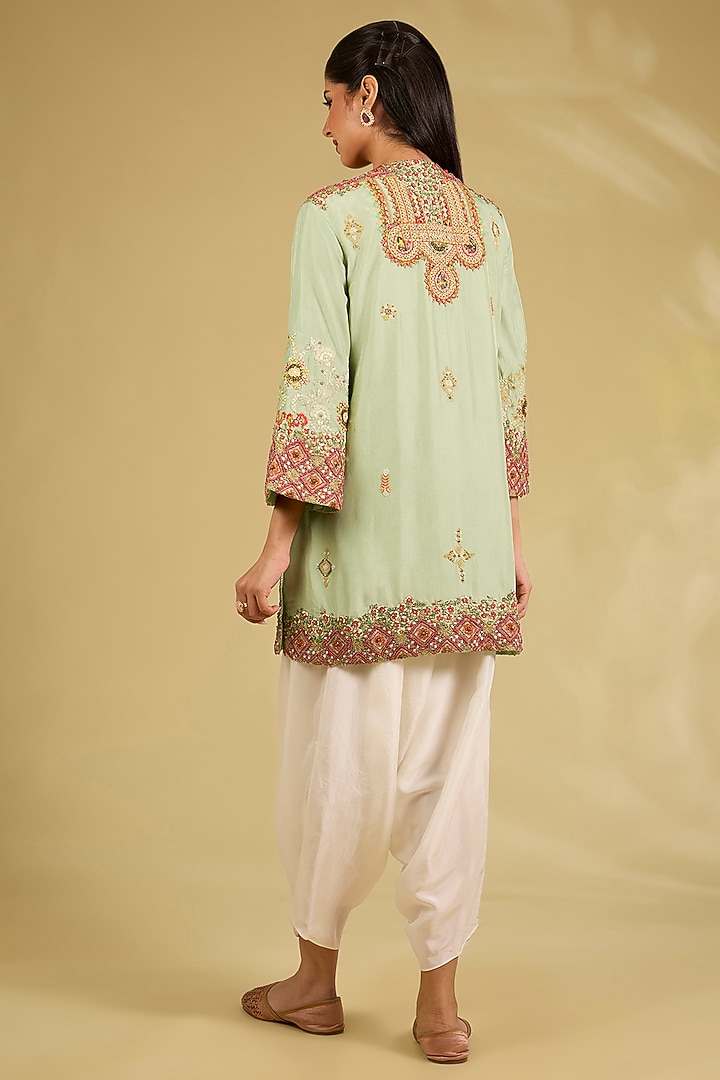 Pista Green Silk Embroidered Kurta Set by Debyani at Pernia's Pop Up Shop