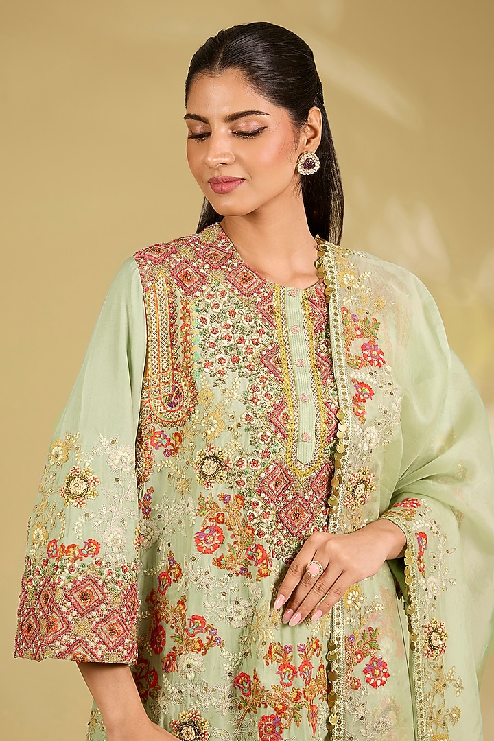 Pista Green Silk Embroidered Kurta Set by Debyani at Pernia's Pop Up Shop
