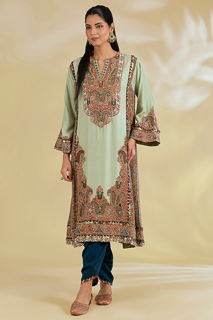 Green Silk Hand & Machine Embroidered Kurta Set by Debyani at Pernia's Pop Up Shop