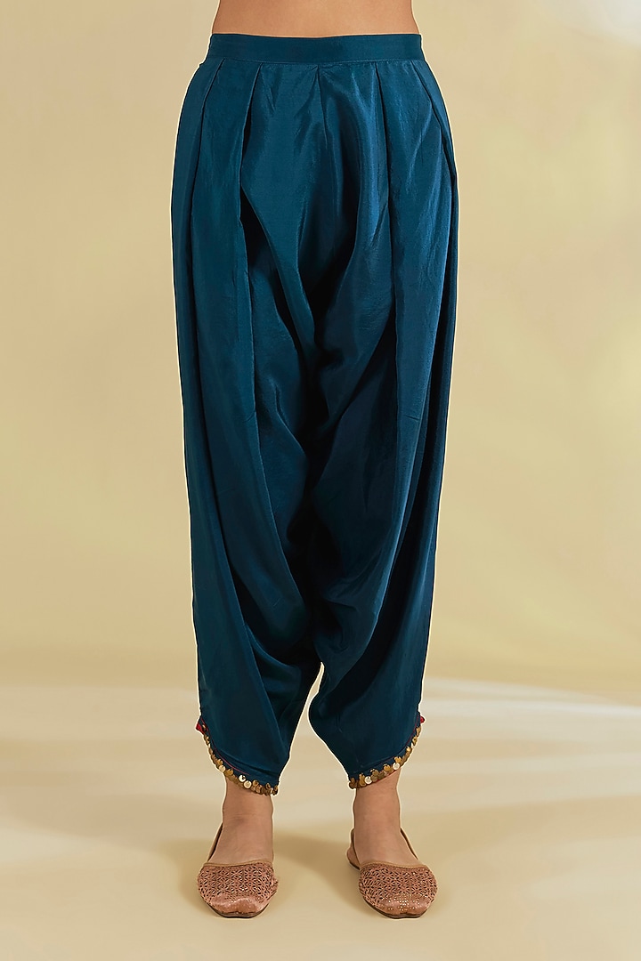 Green Silk Hand & Machine Embroidered Kurta Set by Debyani at Pernia's Pop Up Shop