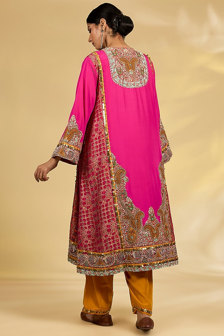 Pink Silk Hand & Machine Embroidered Kurta Set by Debyani at Pernia's Pop Up Shop