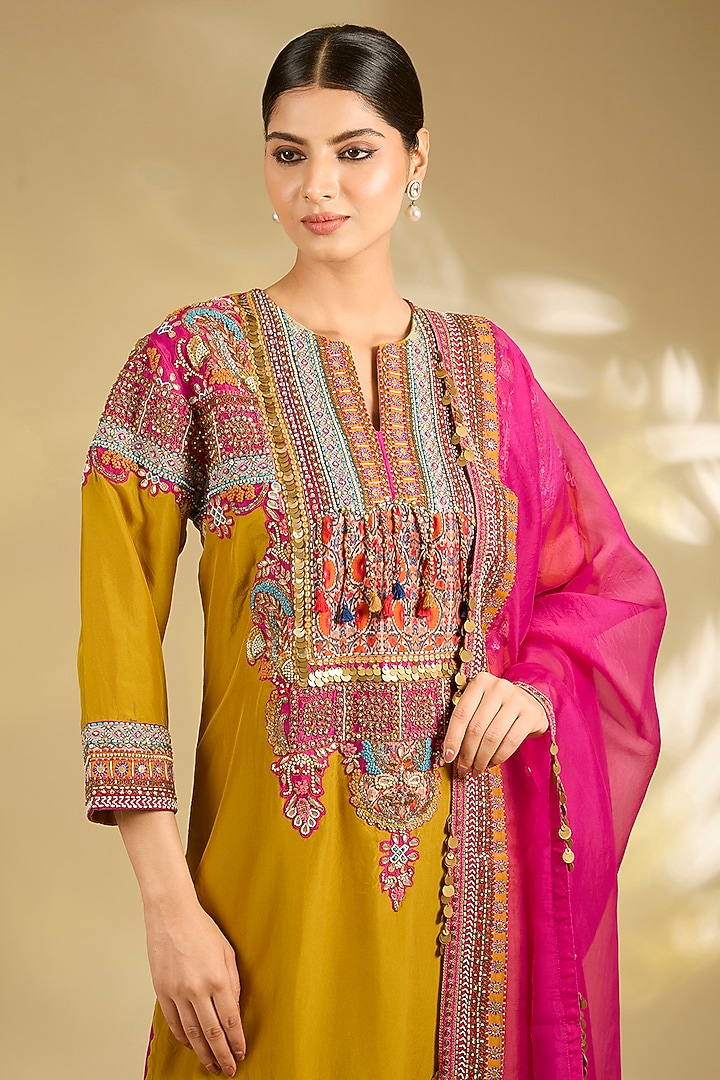 Mustard Silk Hand & Machine Embroidered Kurta Set by Debyani at Pernia's Pop Up Shop