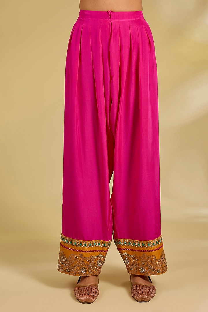 Pink Silk Hand & Machine Embroidered Kurta Set by Debyani at Pernia's Pop Up Shop