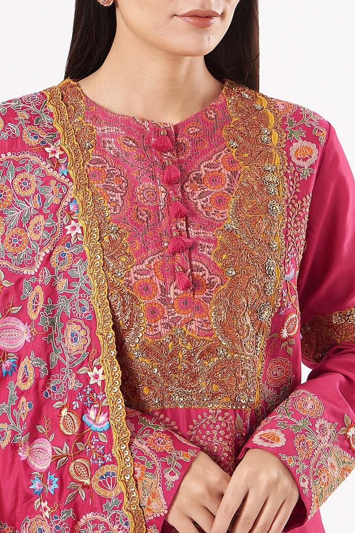 Magenta Habutai Silk Kurta Set by Debyani at Pernia's Pop Up Shop