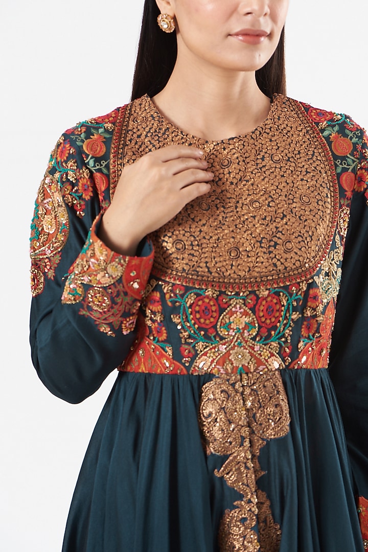 Blue Chanderi Kurta Set by Debyani at Pernia's Pop Up Shop