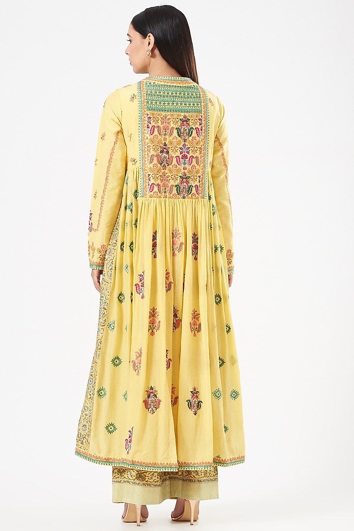 Yellow Cotton Kurta Set by Debyani at Pernia's Pop Up Shop