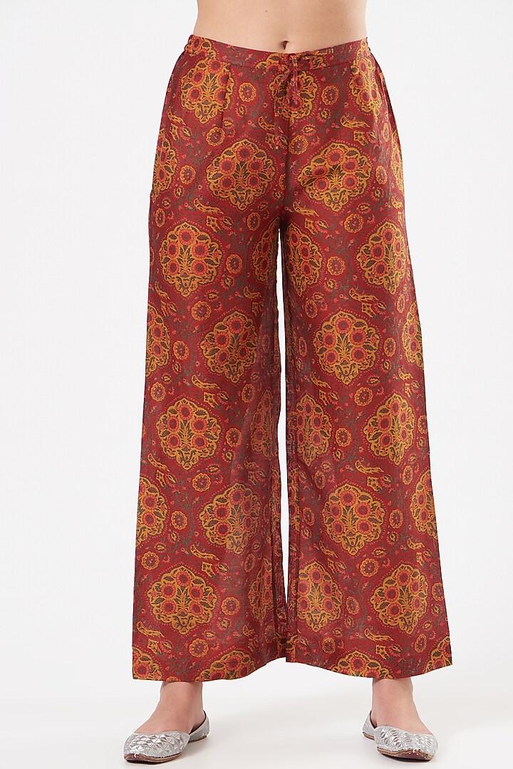 Red Chanderi Kurta Set by Debyani at Pernia's Pop Up Shop