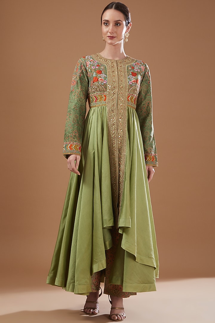 Green Chanderi Embroidered Tunic Set by Debyani at Pernia's Pop Up Shop