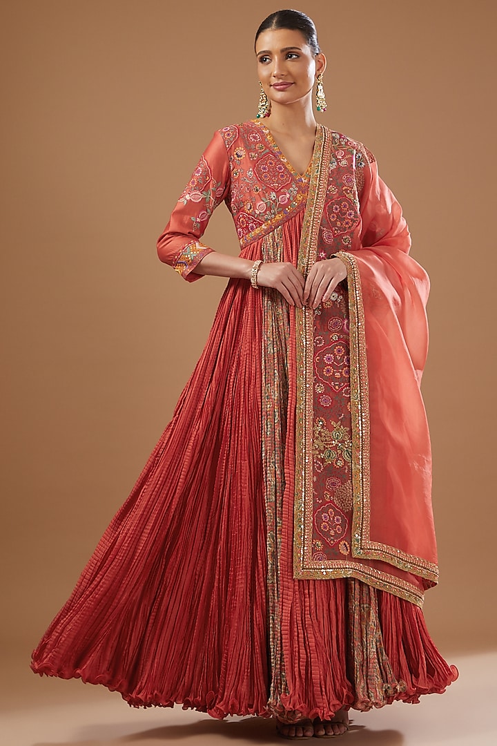 Red Chanderi Embroidered Anarkali Set by Debyani at Pernia's Pop Up Shop