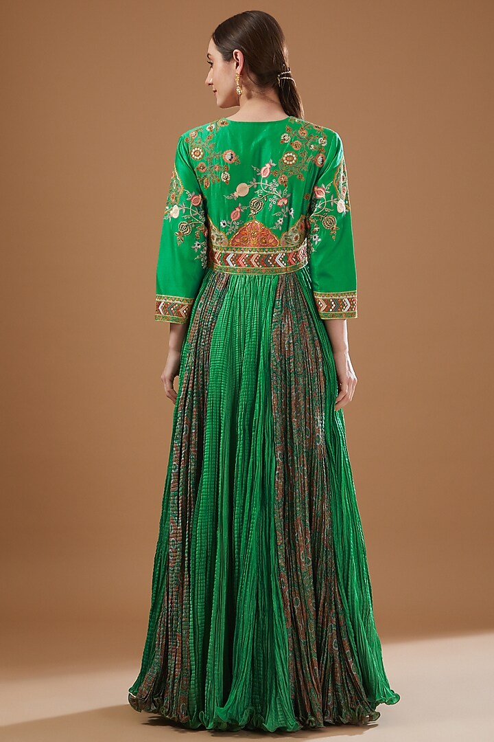 Green Chanderi Embroidered Bridal Anarkali Set by Debyani at Pernia's Pop Up Shop