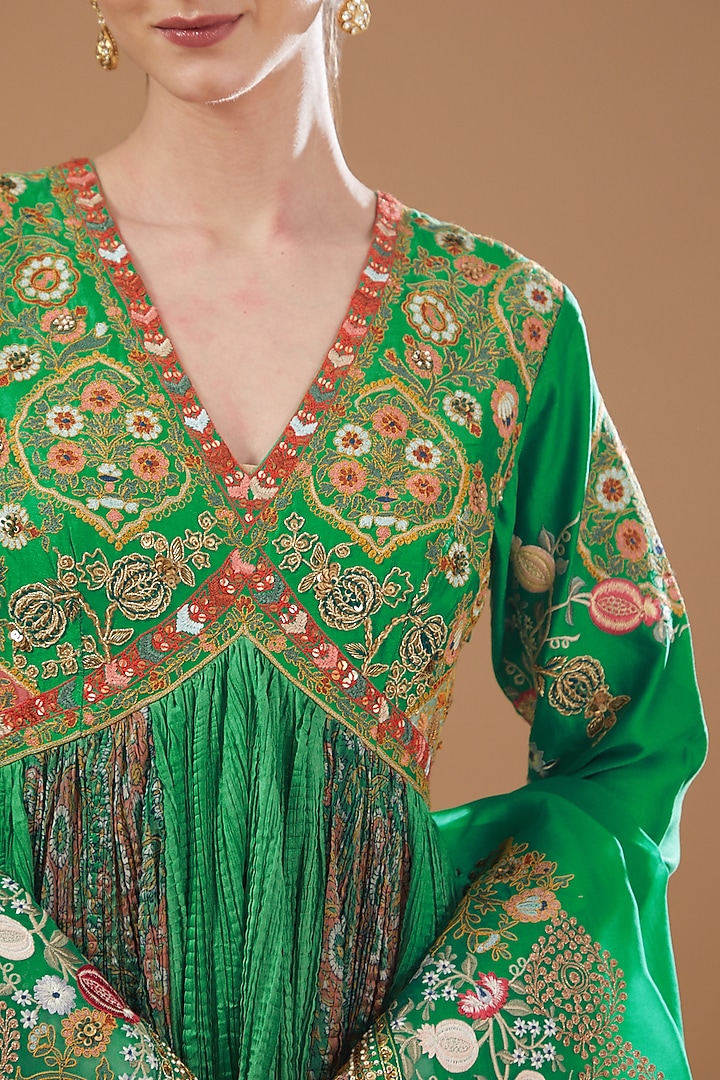 Green Chanderi Embroidered Bridal Anarkali Set by Debyani at Pernia's Pop Up Shop