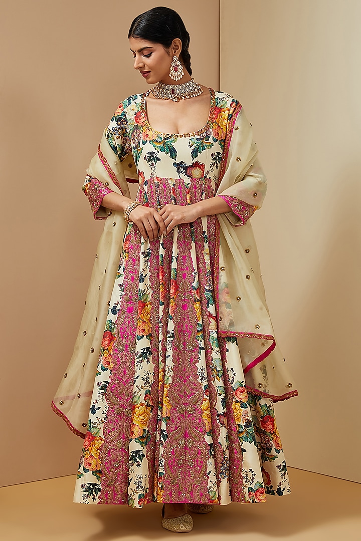 Ivory Silk Kalidar Anarkali Set by Debyani at Pernia's Pop Up Shop