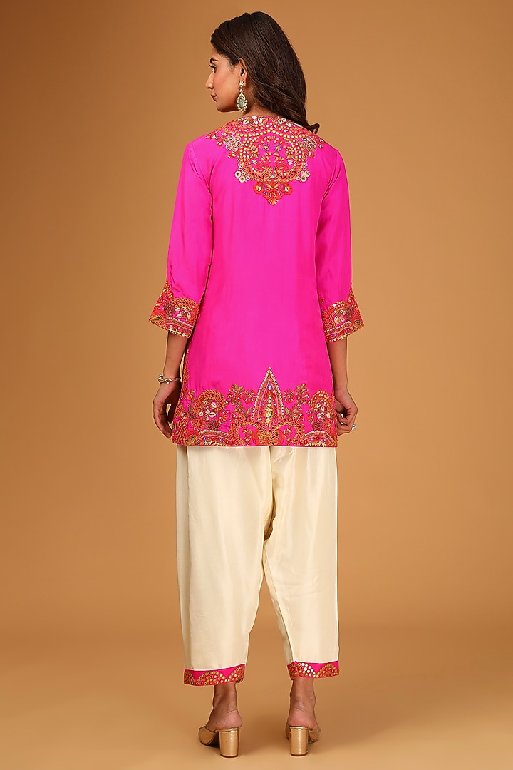 Magenta Organza Silk Embroidered Cape Set by Debyani at Pernia's Pop Up Shop