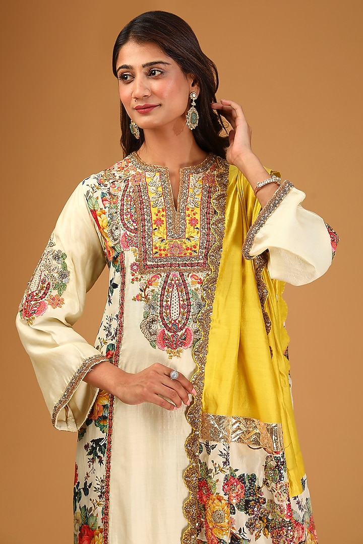 Ivory Silk Printed & Embroidered Choga Kurta Set by Debyani at Pernia's Pop Up Shop
