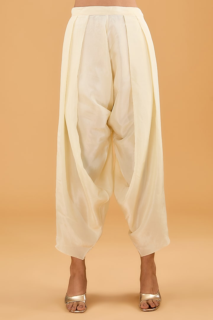 Pink Silk Kurta Set by Debyani at Pernia's Pop Up Shop