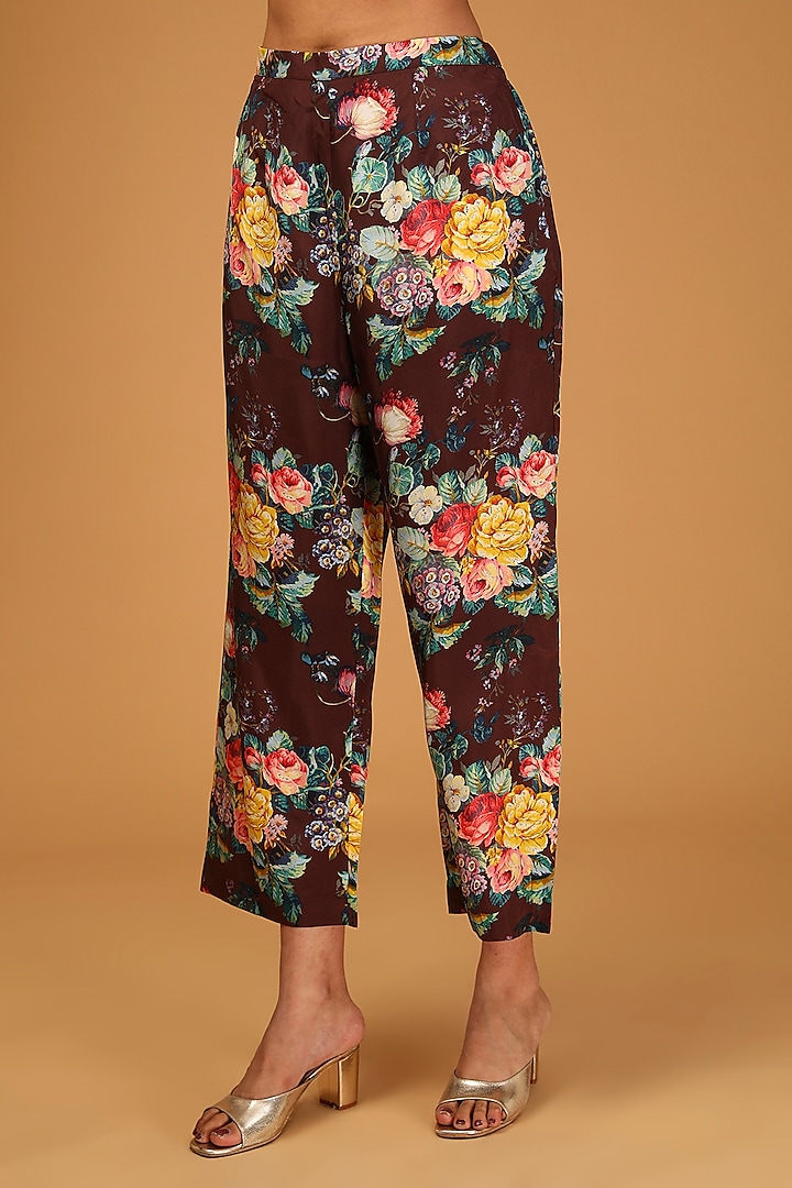 Black Silk Printed & Embroidered Kurta Set by Debyani at Pernia's Pop Up Shop